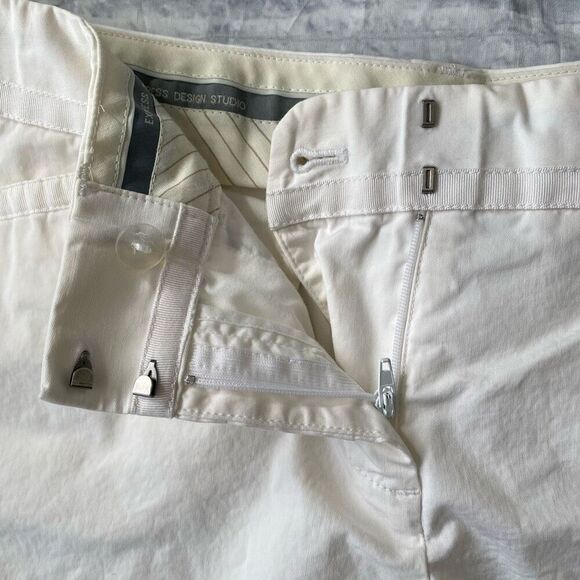 Express Design Studio editor women 10 cotton blend white chino shorts - Picture 2 of 10